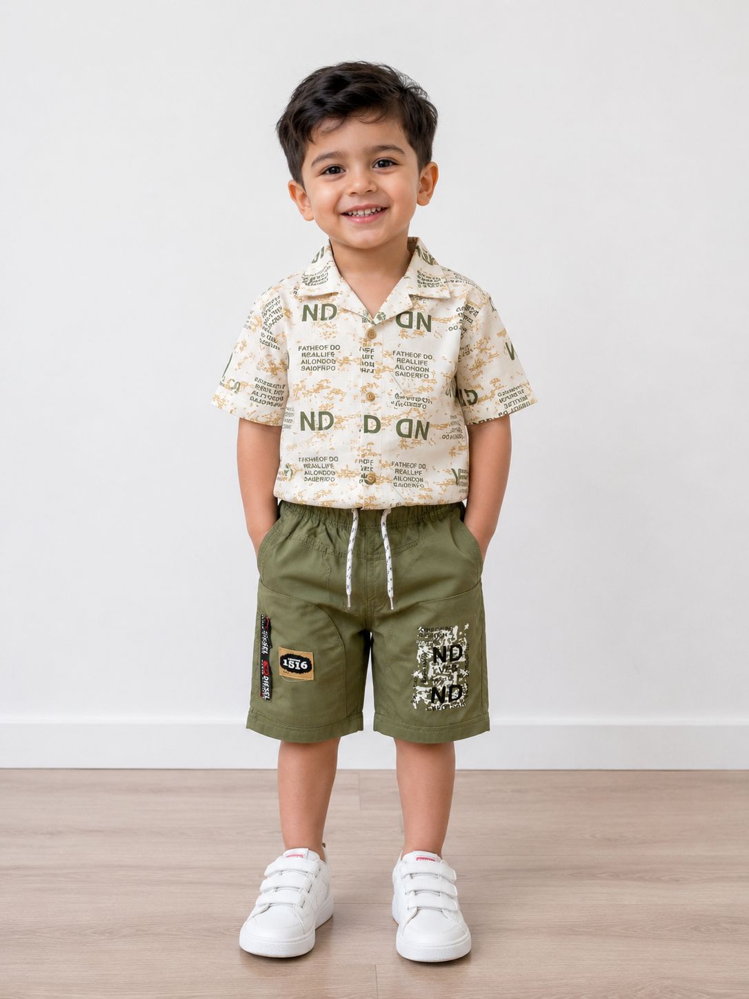 Munchkins Urban Explorer Two-Piece Set